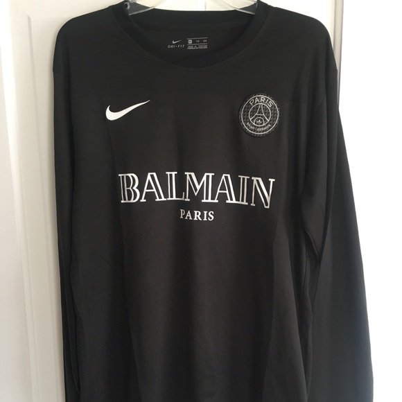 paris saint germain balmain jersey